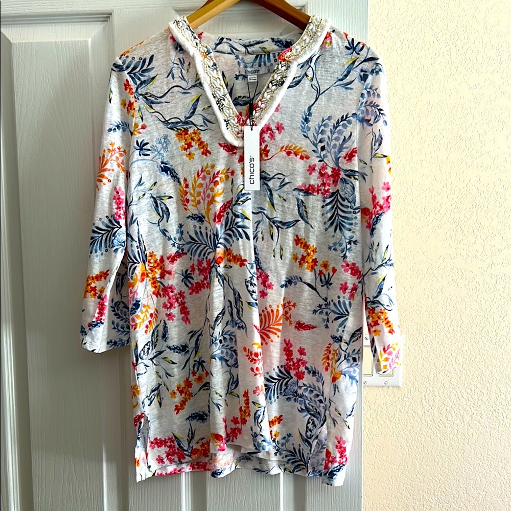 NWT- 🌺 Chico's Pretty White/BluePink 3/4 Sleeve 💯 Linen Tunic